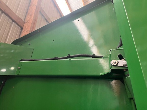 2013 John Deere 569 Baler/Round