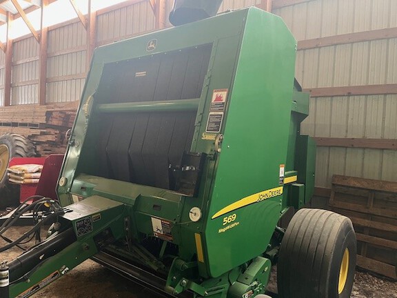 2013 John Deere 569 Baler/Round