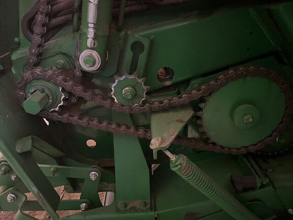 2013 John Deere 569 Baler/Round