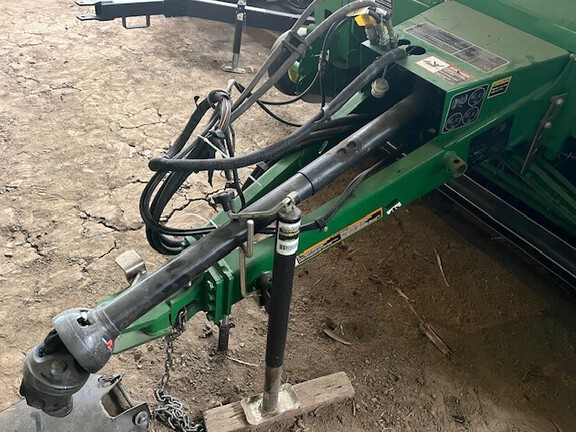 2013 John Deere 569 Baler/Round