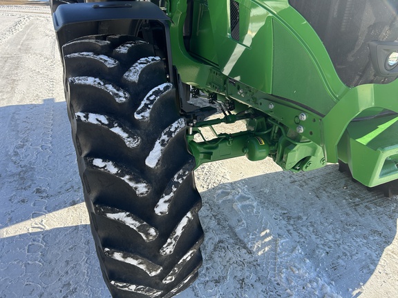 2022 John Deere 6R 155 Tractor