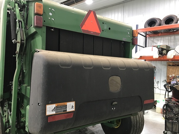 2020 John Deere 560M Baler/Round