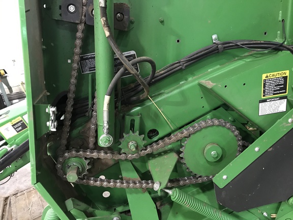 2020 John Deere 560M Baler/Round