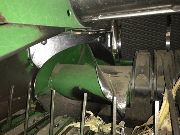 2020 John Deere 560M Baler/Round