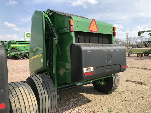 2020 John Deere 560M Baler/Round