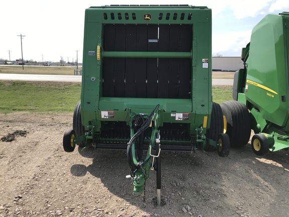 2020 John Deere 560M Baler/Round
