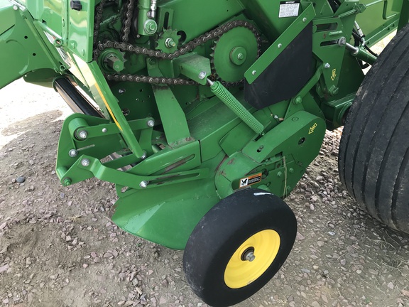 2020 John Deere 560M Baler/Round