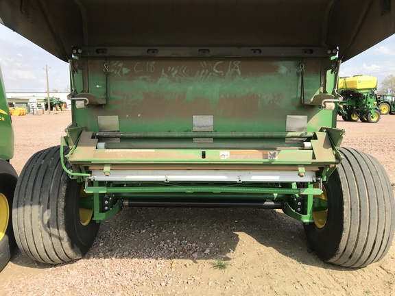 2020 John Deere 560M Baler/Round