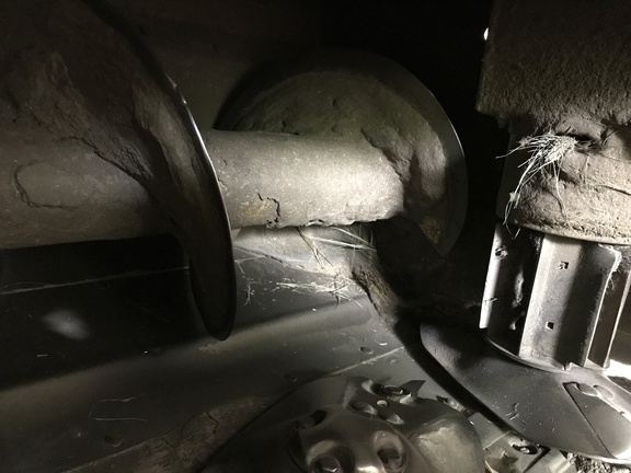 2015 New Holland Speedrower 220 Windrower