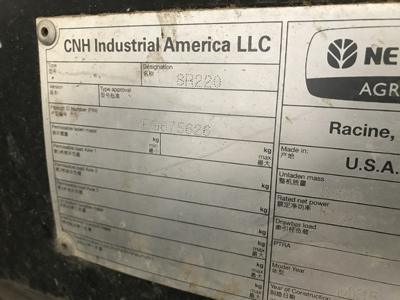 2015 New Holland Speedrower 220 Windrower