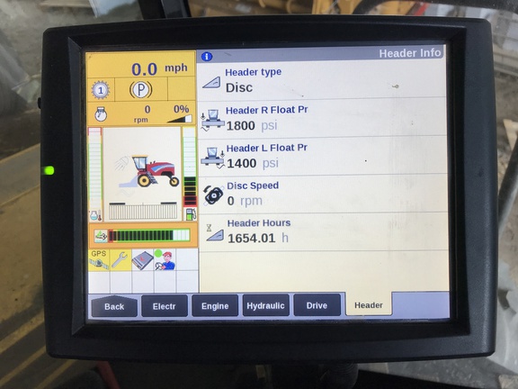2015 New Holland Speedrower 220 Windrower
