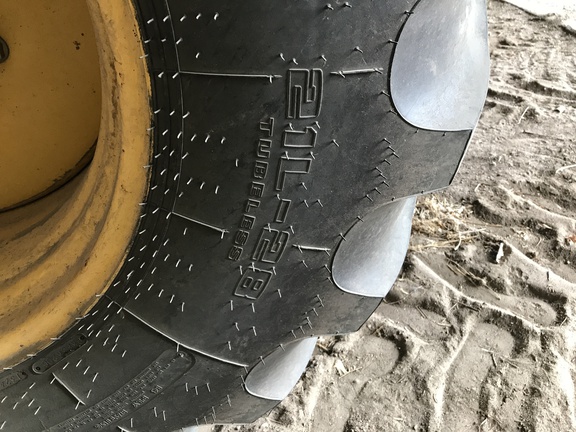 2015 New Holland Speedrower 220 Windrower