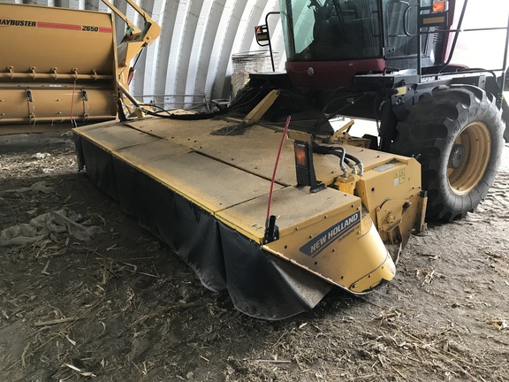 2015 New Holland Speedrower 220 Windrower