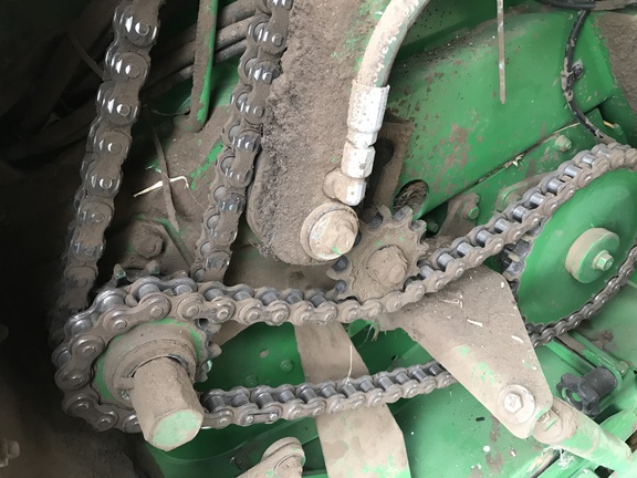 2016 John Deere 569 Premium Baler/Round