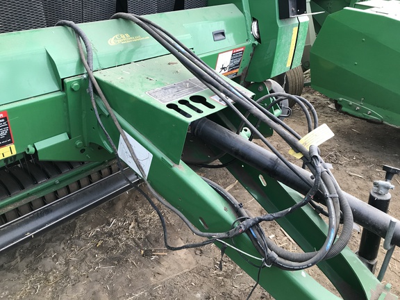 2016 John Deere 569 Premium Baler/Round