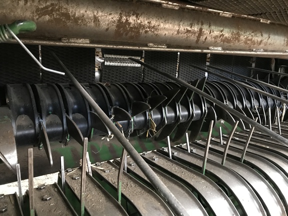 2016 John Deere 569 Premium Baler/Round