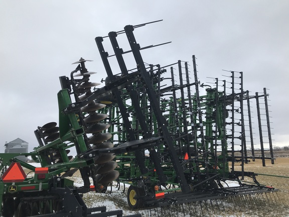 2014 John Deere 2623 Disk