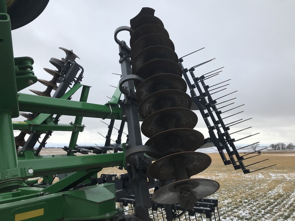 2014 John Deere 2623 Disk