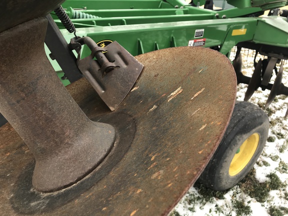 2014 John Deere 2623 Disk