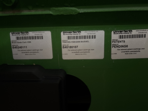 2021 Brent 1596 Grain Cart