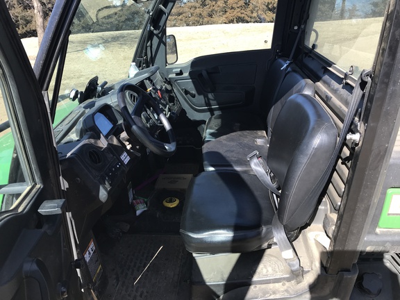 2023 John Deere XUV 835M ATV