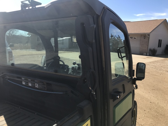 2023 John Deere XUV 835M ATV