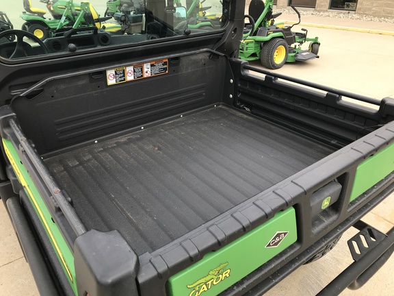 2023 John Deere XUV 835M ATV