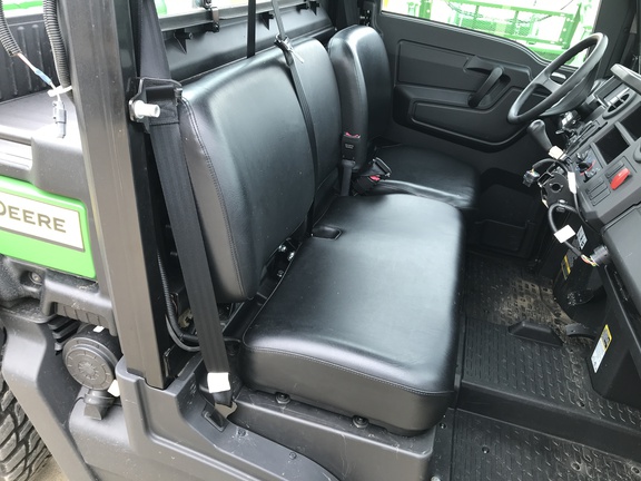2023 John Deere XUV 835M ATV