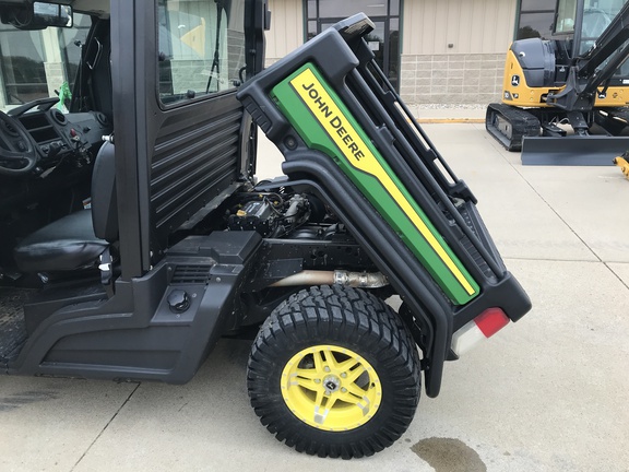 2023 John Deere XUV 835M ATV