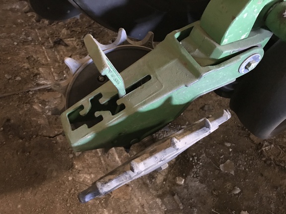 2012 John Deere 1770NT CCS Planter