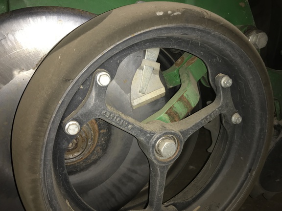 2012 John Deere 1770NT CCS Planter