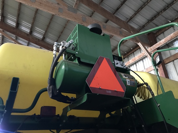 2012 John Deere 1770NT CCS Planter