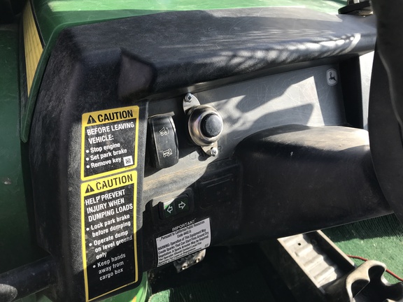 2014 John Deere XUV 825i Power Steering ATV