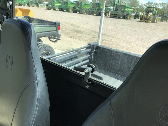 2014 John Deere XUV 825i Power Steering ATV
