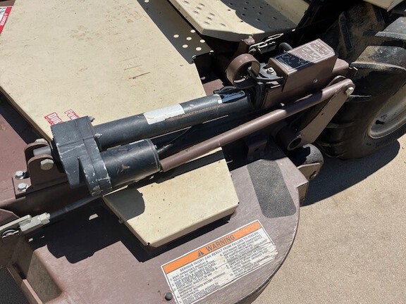 2010 Grasshopper 727K Mower/Zero Turn