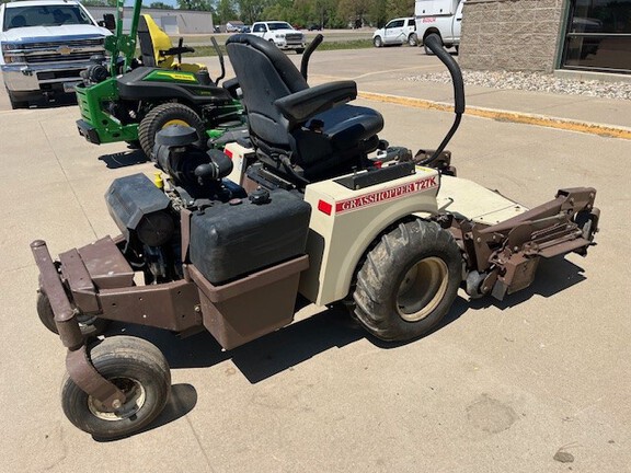 2010 Grasshopper 727K Mower/Zero Turn