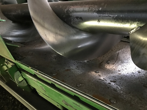 2023 John Deere C12R Header Corn Head