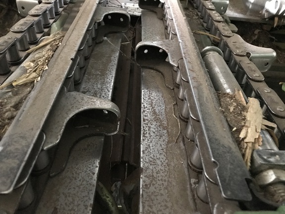 2023 John Deere C12R Header Corn Head