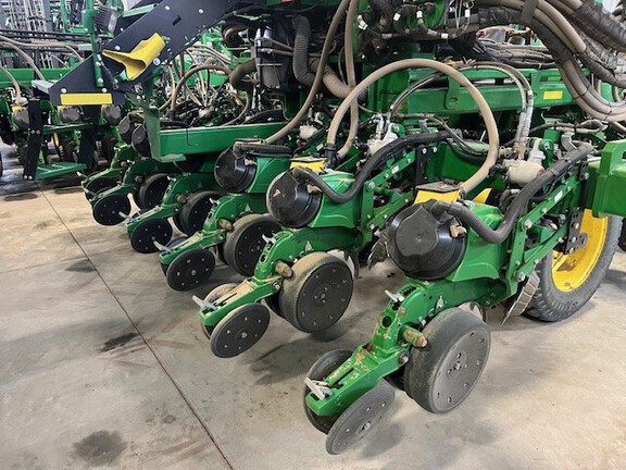 2023 John Deere DB90 Planter