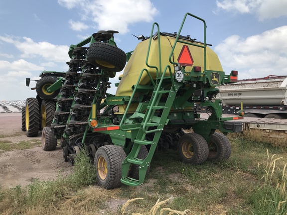 2021 John Deere N530C Air Seeder