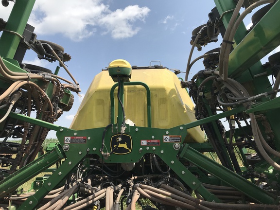 2021 John Deere N530C Air Seeder