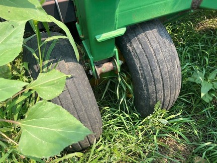 2000 John Deere 1530 Drill