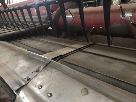2014 Case IH 3162-35 Header Combine