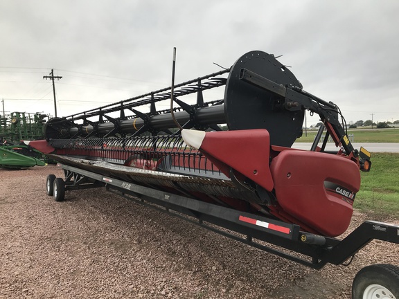 2014 Case IH 3162-35 Header Combine