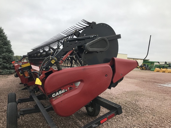 2014 Case IH 3162-35 Header Combine