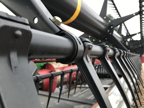 2014 Case IH 3162-35 Header Combine