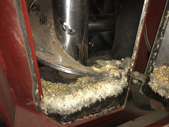 2015 Brent 1396 Grain Cart