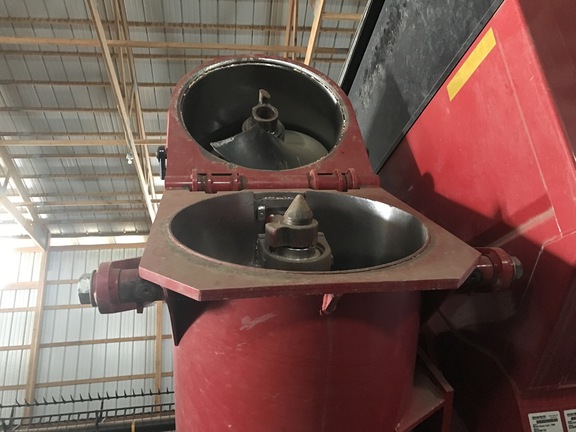 2015 Brent 1396 Grain Cart