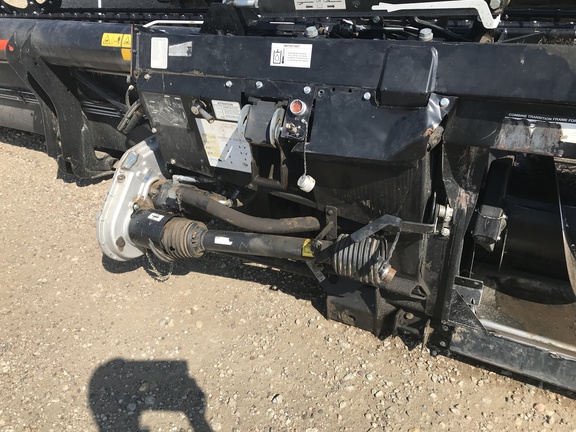 2018 MacDon FD75-35 Header Combine
