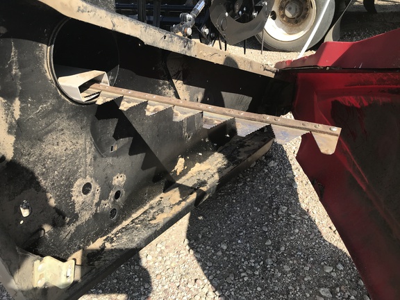 2018 MacDon FD75-35 Header Combine